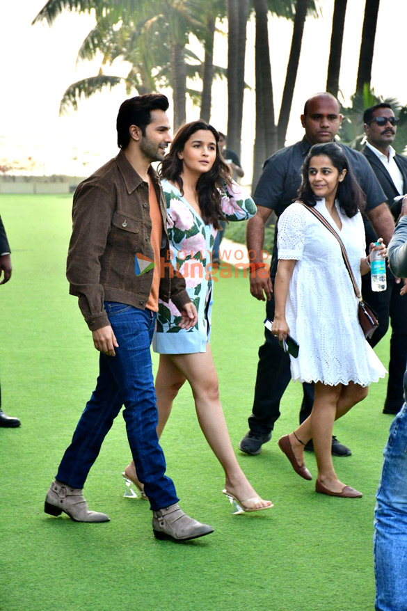 photos alia bhatt and varun dhawan attends the zee cine awards 2023 announcement event 101 1