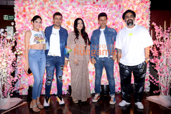 photos amruta fadnavis manmeet singh mehak ghai and others attend the song launch of mood banaleya 1