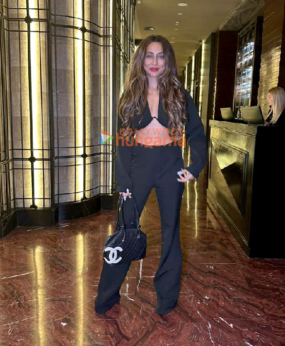 photos anusha dandekar snapped during her birthday celebrations 1