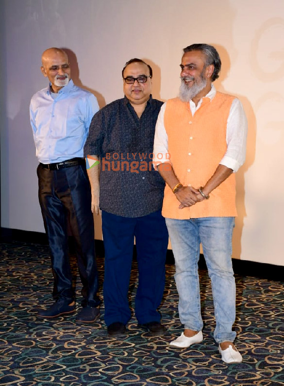 photos cast of gandhi godse ek yudh grace the films press conference 5