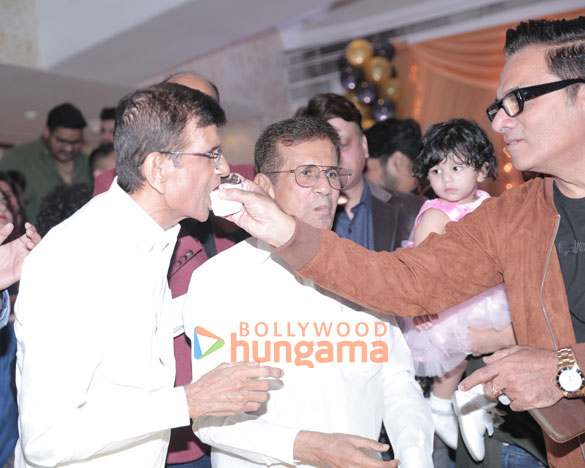 photos celebrities graced at deepak pandits birthday 4