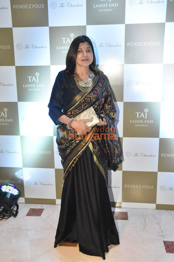 photos celebs attend javed akhtars book launch 008 5