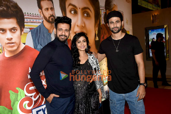 photos celebs grace the premiere of kutch express 7