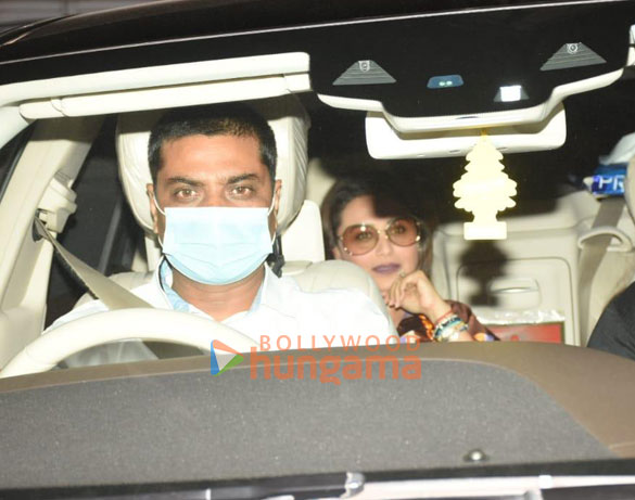 photos celebs grace the screening of pathaan at pvr juhu 5