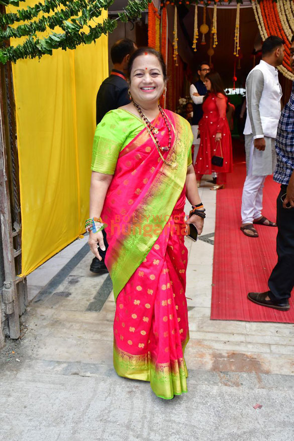 photos celebs snapped at rrahul kanals wedding in khar 1122