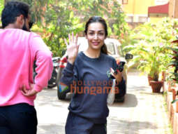 Photos: Malaika Arora snapped outside Diva Yoga in Bandra