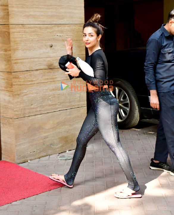 photos malaika arora spotted in bandra 3 72