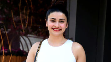 Photos: Prachi Desai snapped in Juhu