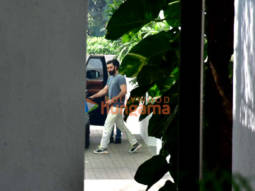 Photos: Ranbir Kapoor spotted at Bandra