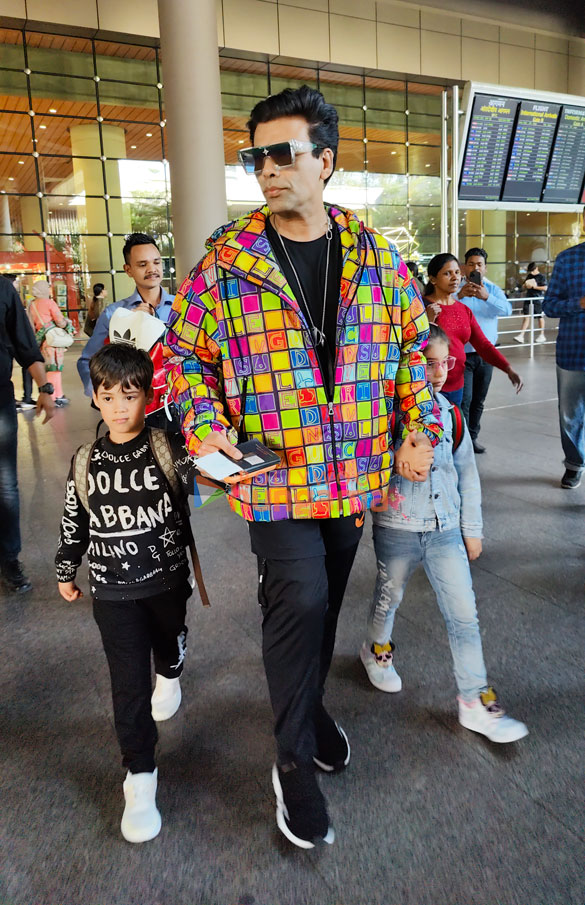 photos ranveer singh deepika padukone and others snapped at the airport 889900 1