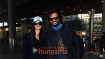Photos: Riteish Deshmukh, Mrunal Thakur, Samantha Ruth Prabhu and others snapped at the airport