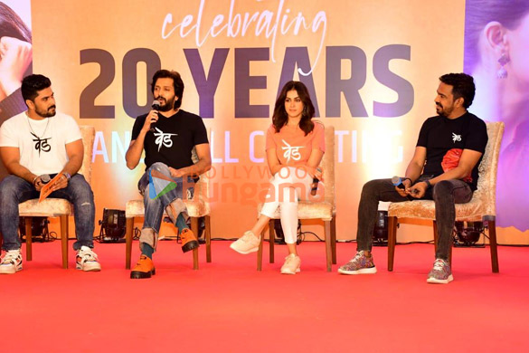 photos riteish deshmukh and genelia dsouza celebrate their 20 years in the film industry 3 2