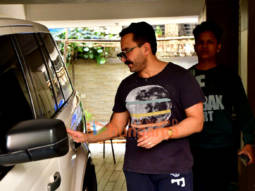 Photos: Saif Ali Khan snapped at a dubbing studio in Khar