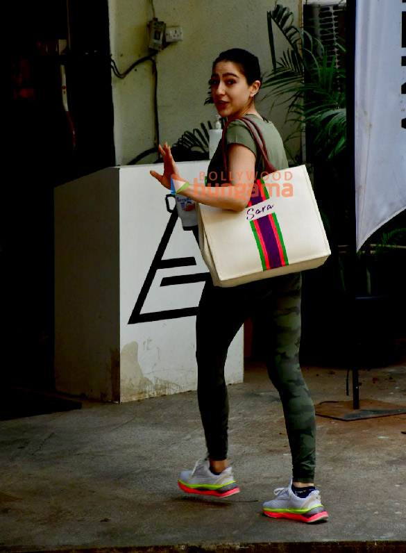 photos sara ali khan spotted outside the gymslow hai 5