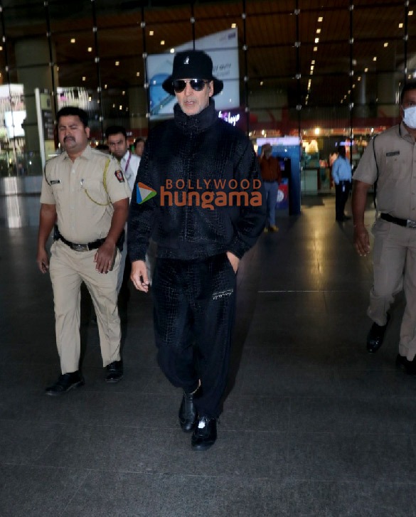 photos shilpa shetty tamannaah bhatia malaika arora and others snapped at the airport1 2