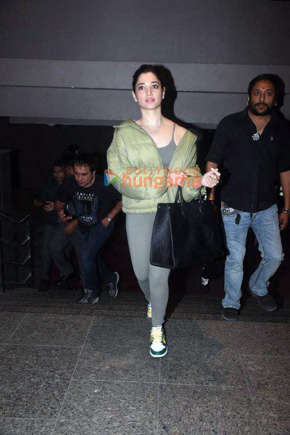 photos shilpa shetty and tamannaah bhatia snapped at the airport 3