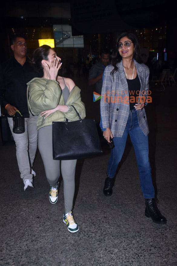 Photos Shilpa Shetty and Tamannaah Bhatia snapped at the airport (4 ...