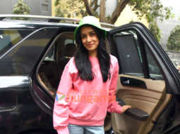 Photos: Shraddha Kapoor snapped at Bandra