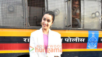 Photos: Shraddha Kapoor spotted in Bandra