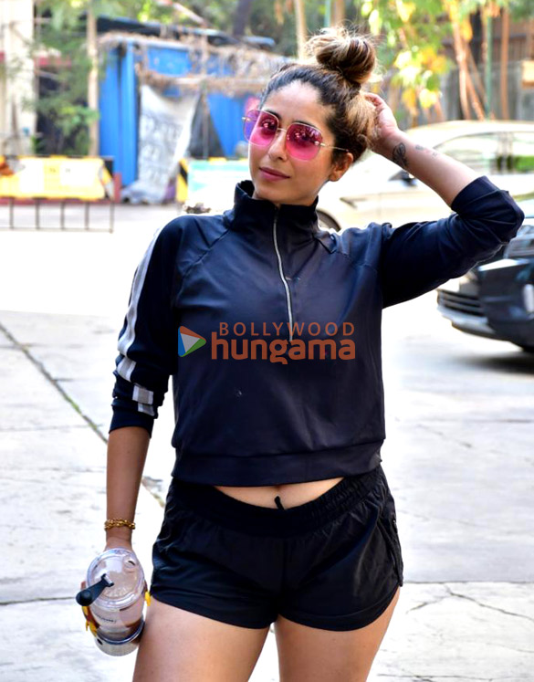 photos sohail khan and neha bhasin spotted at gym in bandra 5