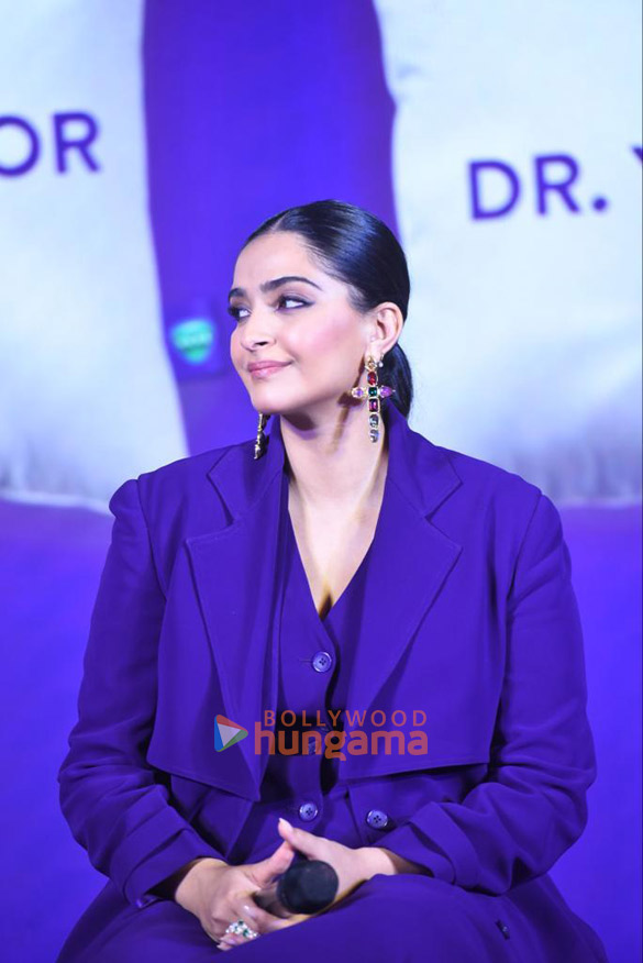 photos sonam kapoor ahuja attends the launch of vicks zzzquil natura 000 1