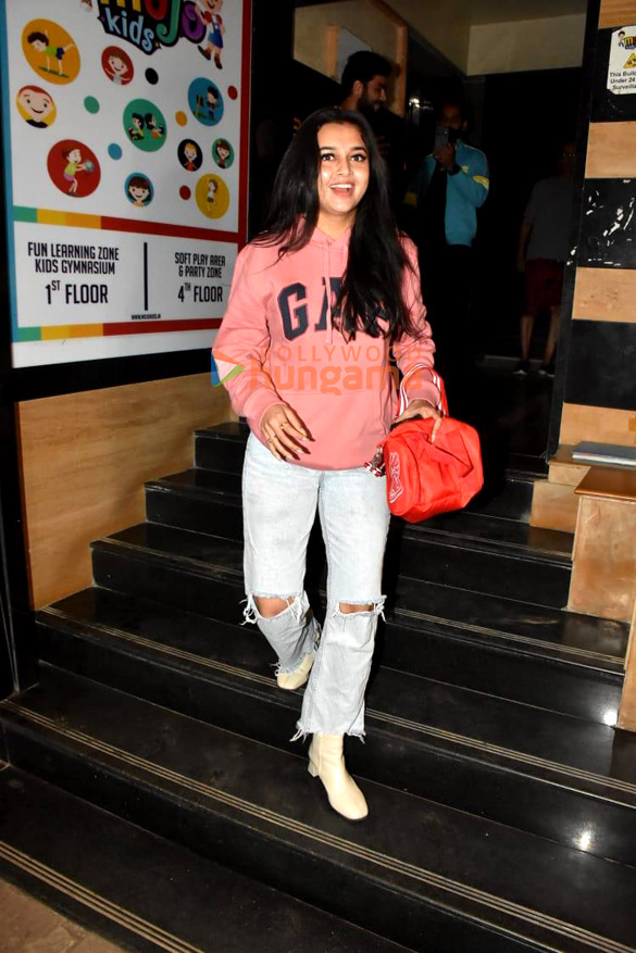 Photos: Tejasswi Prakash and Yami Gautam Dhar snapped outside a salon in Bandra | Parties & Events