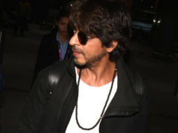Shah Rukh Khan returns from Dubai, gets clicked at the airport by paps