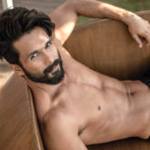 Shahid Kapoor flaunting his detailed jawline breaks the internet, see pic