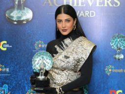 Shruti Haasan receives Power Corridors (PC) Indian Achievers awards in Delhi
