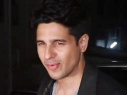 Sidharth Malhotra celebrates birthday with paps by cutting cake with them