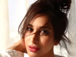 Sophie Choudry looks absolutely sizzling in her recent photoshoot