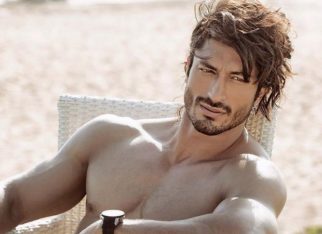 Vidyut Jammwal rides a bike on a hilly terrain, his fans respect him for spreading Dogri culture; watch