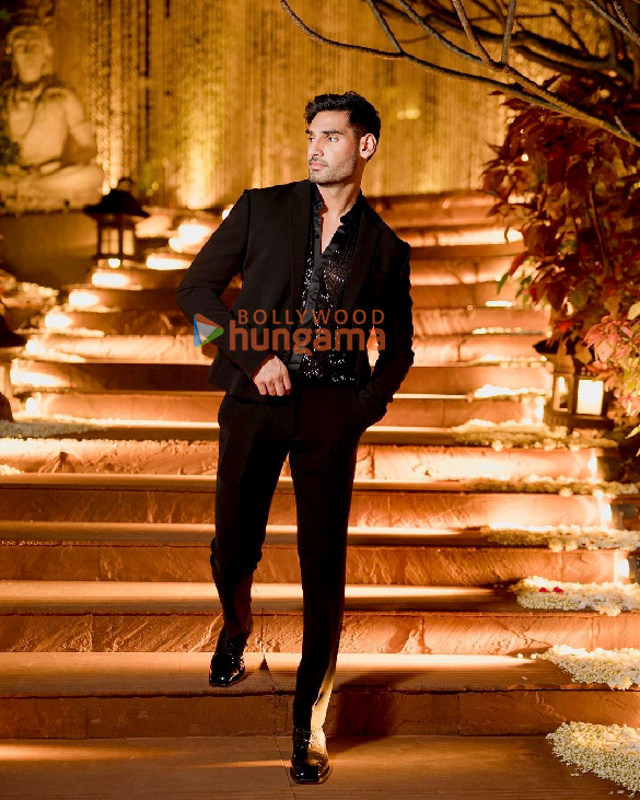 ahan shetty 3 3