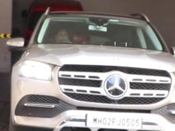 Aishwarya Rai Bachchan gets clicked by paps leaving in a car