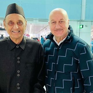 Anupam Kher expresses his happiness as he shares a picture with Dr. Karan Singh; see photo
