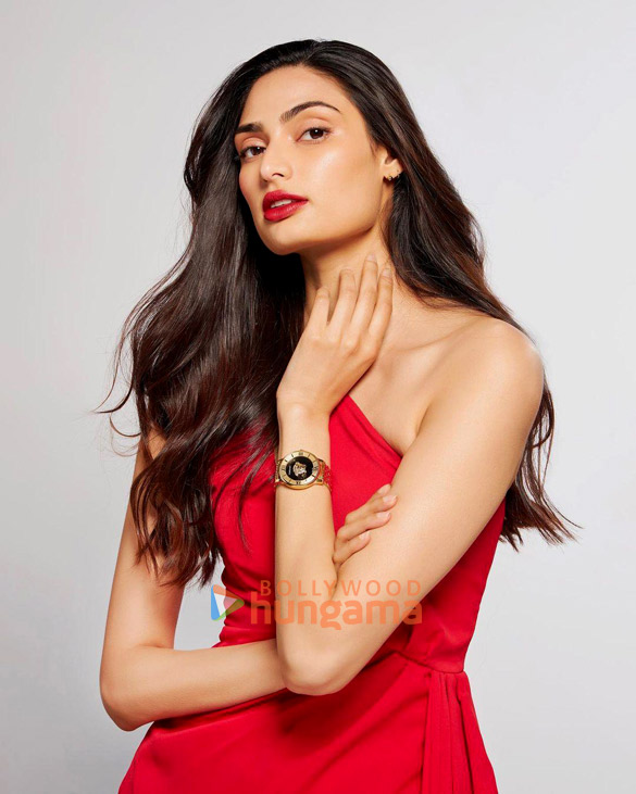 athiya shetty 18