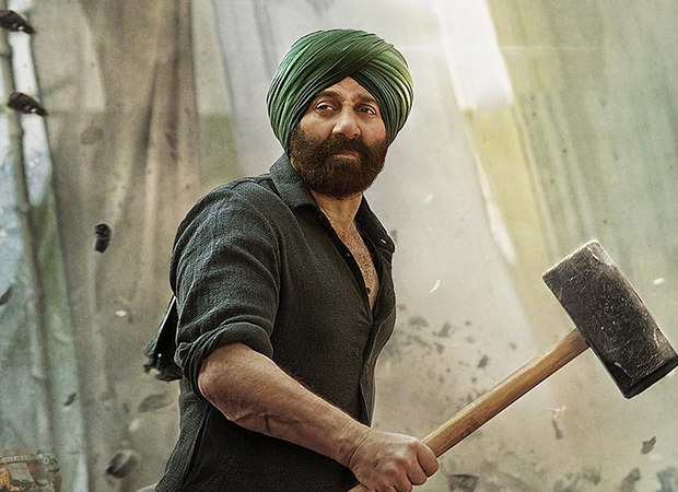 Gadar 2: BTS video of Sunny Deol doing action sequences goes viral on social media : Bollywood News