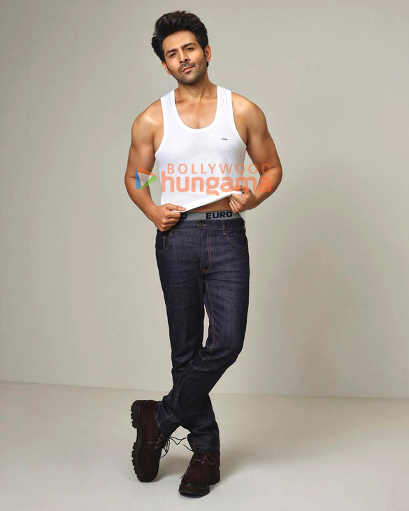 kartik aaryan 88