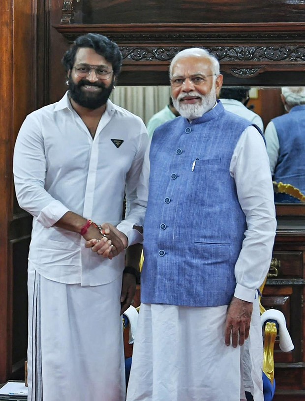 KGF star Yash and Kantara fame Rishab Shetty meet PM Narendra Modi