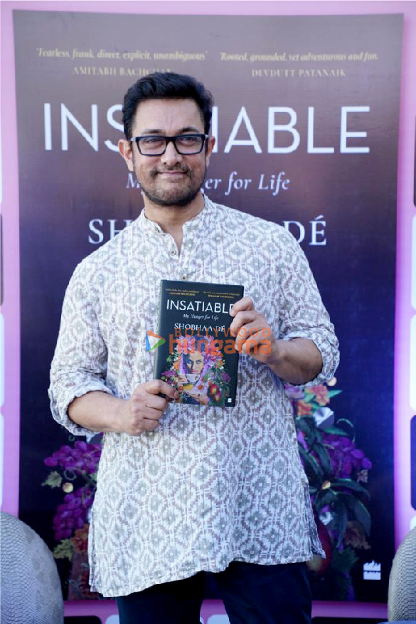 photos aamir khan launches shobhaa des new book insatiable 5