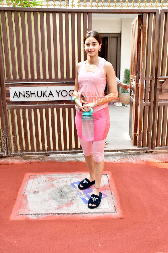 Photos: Ananya Panday spotted at Anshuka Yoga in Bandra