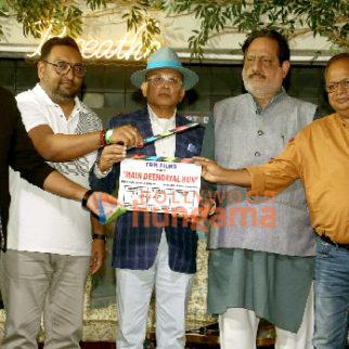 Photos: Annu Kapoor and crew of Main Deendayal Hun attend the film's muharat shot