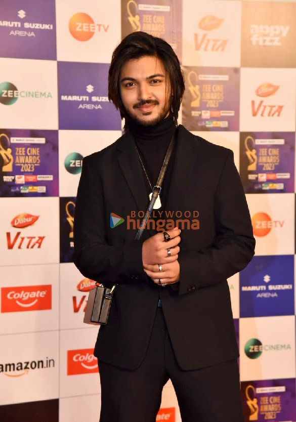 photos celebs grace zee cinema awards 2023 7
