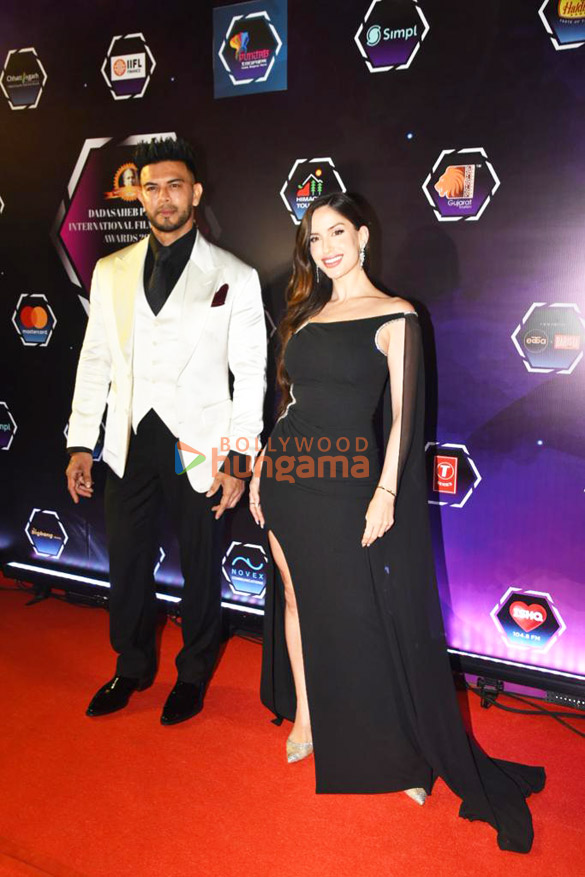 photos celebs grace the dadasaheb phalke international film festival awards 2023 5911 8