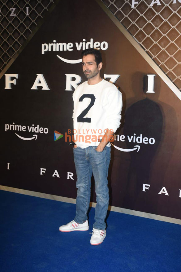 photos celebs grace the premiere of farzi 9