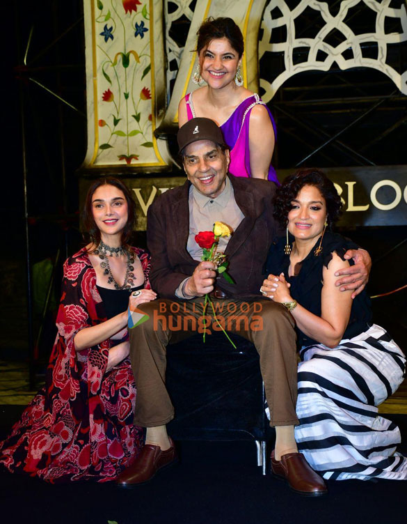 photos celebs grace the launch of the new show taj royal blood 010 5