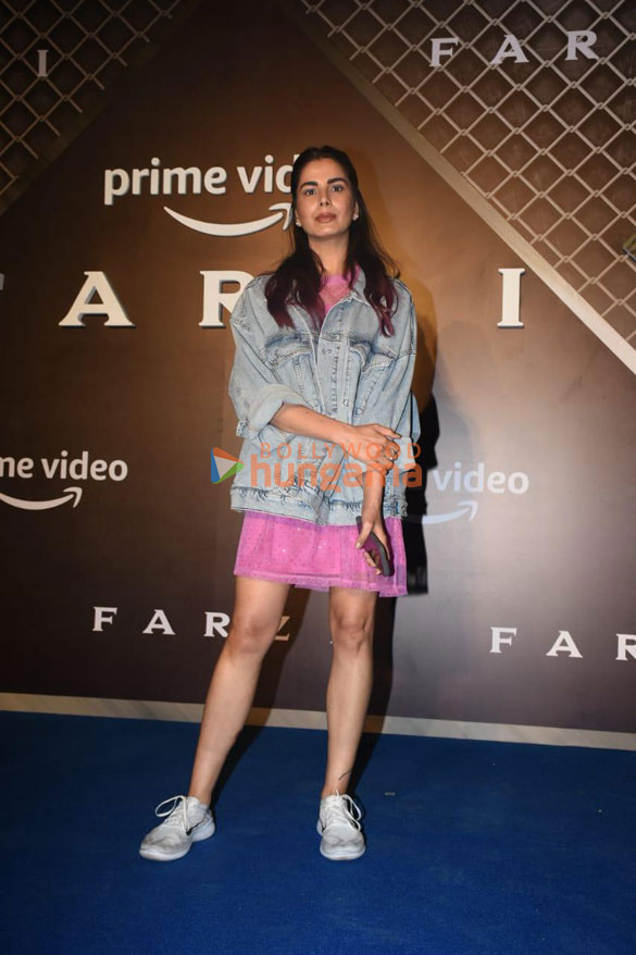 photos celebs grace the premiere of farzi 990 32