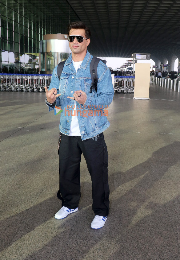 photos deepika padukone hrithik roshan malaika arora and others snapped at the airport 5