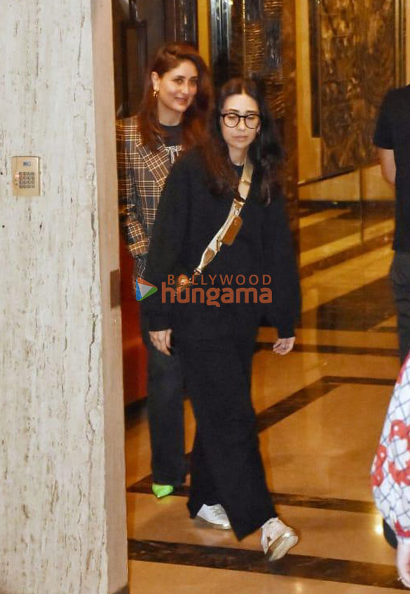 photos kareena kapoor karishma kapoor and amrita arora snapped outside karan johars residence in bandra 2