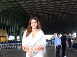 Photos: Kartik Aaryan, Kriti Sanon, Shriya Saran and others snapped at the airport